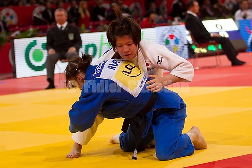 Sato Aiko (Grand_Slam_Paris_12_57kg_Sato_Aiko_Zabludina_Irina_2)
