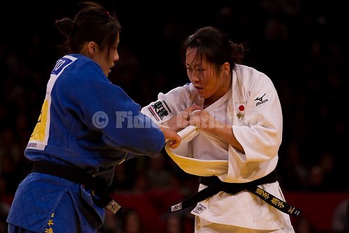 Grand_Slam_Paris_12_70kg_KUNIHARA, Yoriko_TACHIMOTO, Haruka_04