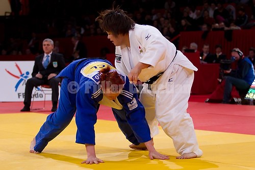 Grand_Slam_Paris_12_o78kg_Final_TACHIMOTO, Megumi_IVASHCHENKO, Elena_2