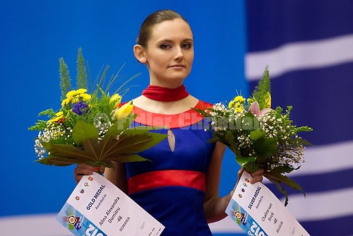 2012 EM Chelyabinsk Volunteers, Victory_Ceremony_48kg_01