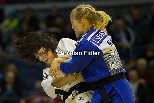 Grand Prix February 2013 -48kg Riho Okamoto (JPN) Eva Csernovicki (HUN) 02