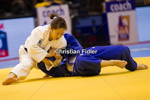 Grand Prix February 2013 -48kg Riho Okamoto (JPN) Eva Csernovicki (HUN) 06