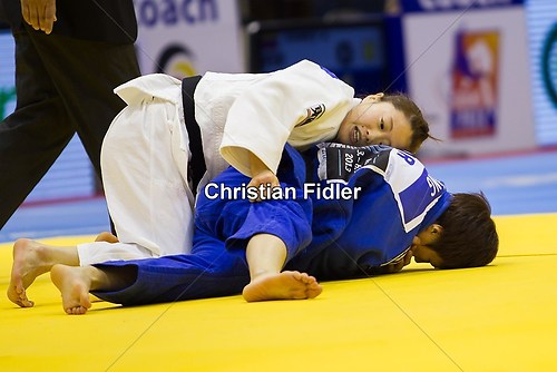 Grand Prix February 2013 -48kg Riho Okamoto (JPN) Eva Csernovicki (HUN) 07