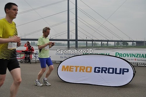 Düsseldorf-42km 0330-0339 - 0107