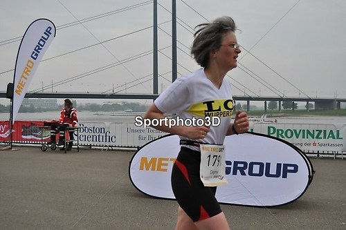 Düsseldorf-42km 0330-0339 - 0147