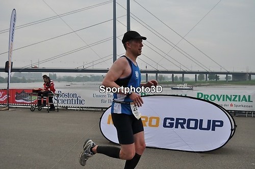 Düsseldorf-42km 0340-0349 - 0009
