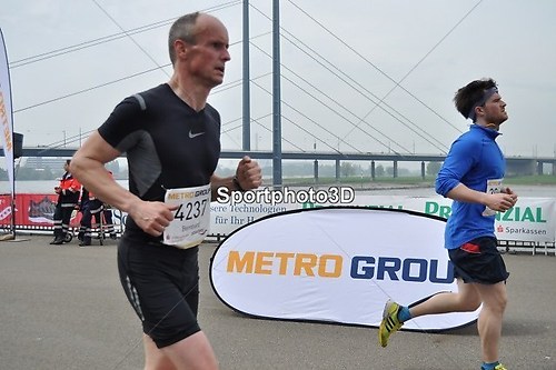 Düsseldorf-42km 0400-0410 - 0097