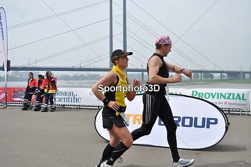 Düsseldorf-42km 0400-0410 - 0165
