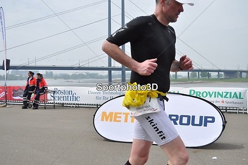 Düsseldorf-42km 0400-0410 - 0235
