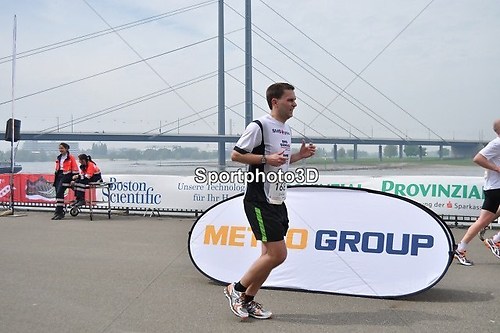 Düsseldorf-42km 0410-0419 - 0147
