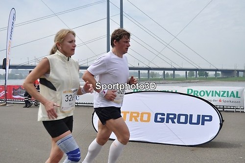 Düsseldorf-42km 0410-0419 - 0208