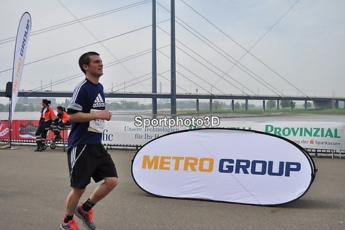 Düsseldorf-42km 0420-0429 - 0105