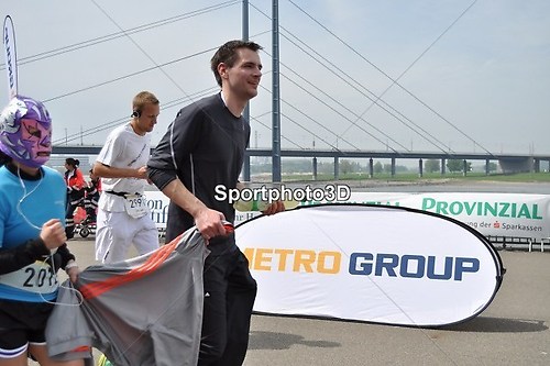 Düsseldorf-42km 0420-0429 - 0151