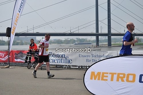 Düsseldorf-42km 0440-0449 - 0067