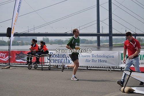 Düsseldorf-42km 0440-0449 - 0121