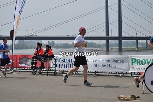 Düsseldorf-42km 0440-0449 - 0124