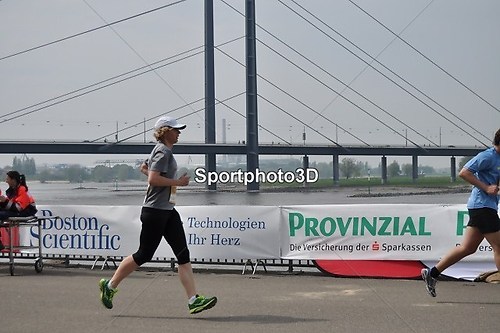 Düsseldorf-42km 0440-0449 - 0135