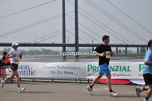 Düsseldorf-42km 0440-0449 - 0147
