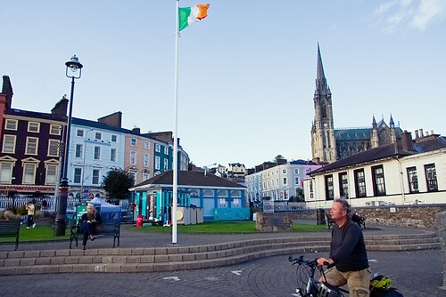 Peoples Evening in Cobh (2022 09) SG #8739