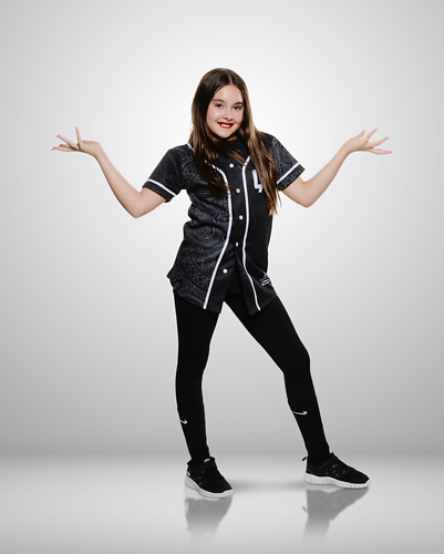 LA.LA-Demo23-27776.pnggray