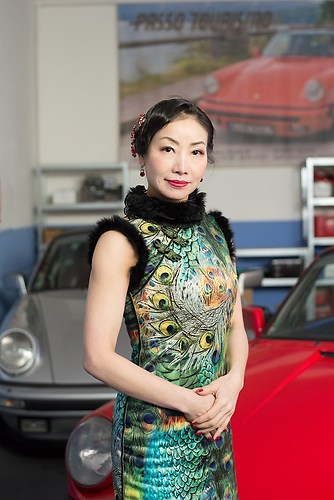 160306_Regine-Hackenberg-Fotografie-Chinesinnen-Porsche_0008