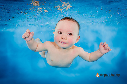 aqua.baby_babyschwimmen_fotografie_deutschland_arjen_mulder-10