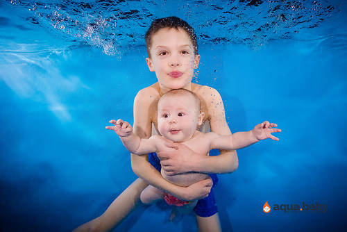 aqua.baby_babyschwimmen_fotografie_deutschland_arjen_mulder-17
