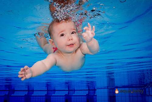 aqua.baby_babyschwimmen_fotografie_deutschland_arjen_mulder-58