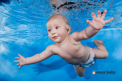 aqua.baby_babyschwimmen_fotografie_deutschland_arjen_mulder-106
