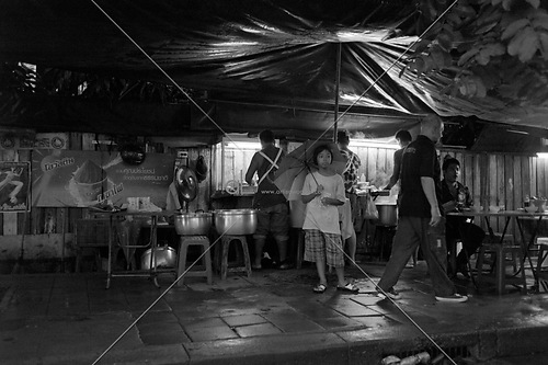 Suppenkueche Bangkok bei Regen (bkkreg (1 von 2))