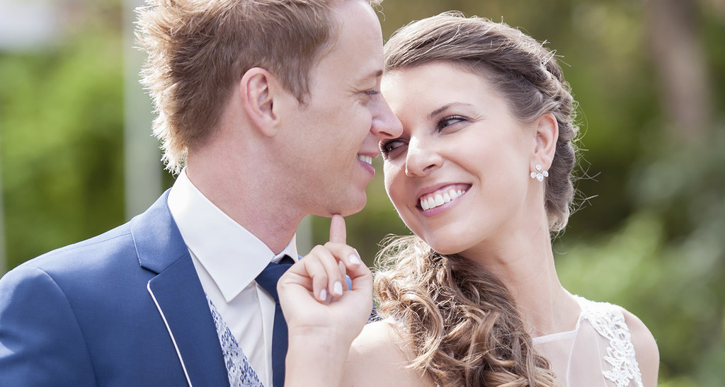 Brautpaar_Hochzeit | Hochzeitsaufnahme in Weiden in der Oberpfalz | Hochzeit, Hochzeitsfoto, Brautpaar, Braut, Hochzeitsfotograf, Wedding