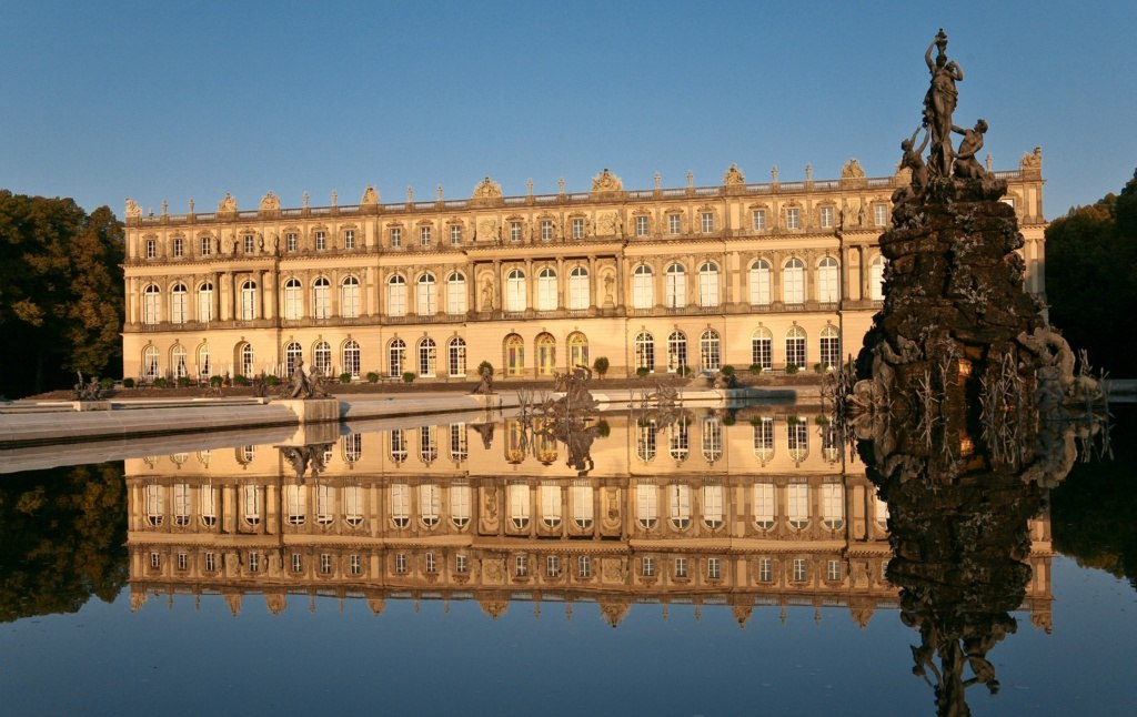 Schloss Herrenchiemsee Abendsonne Spiegelung - 01 Kopie