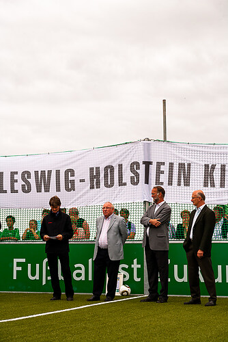 Kleinfeld mit Uwe Seeler_073